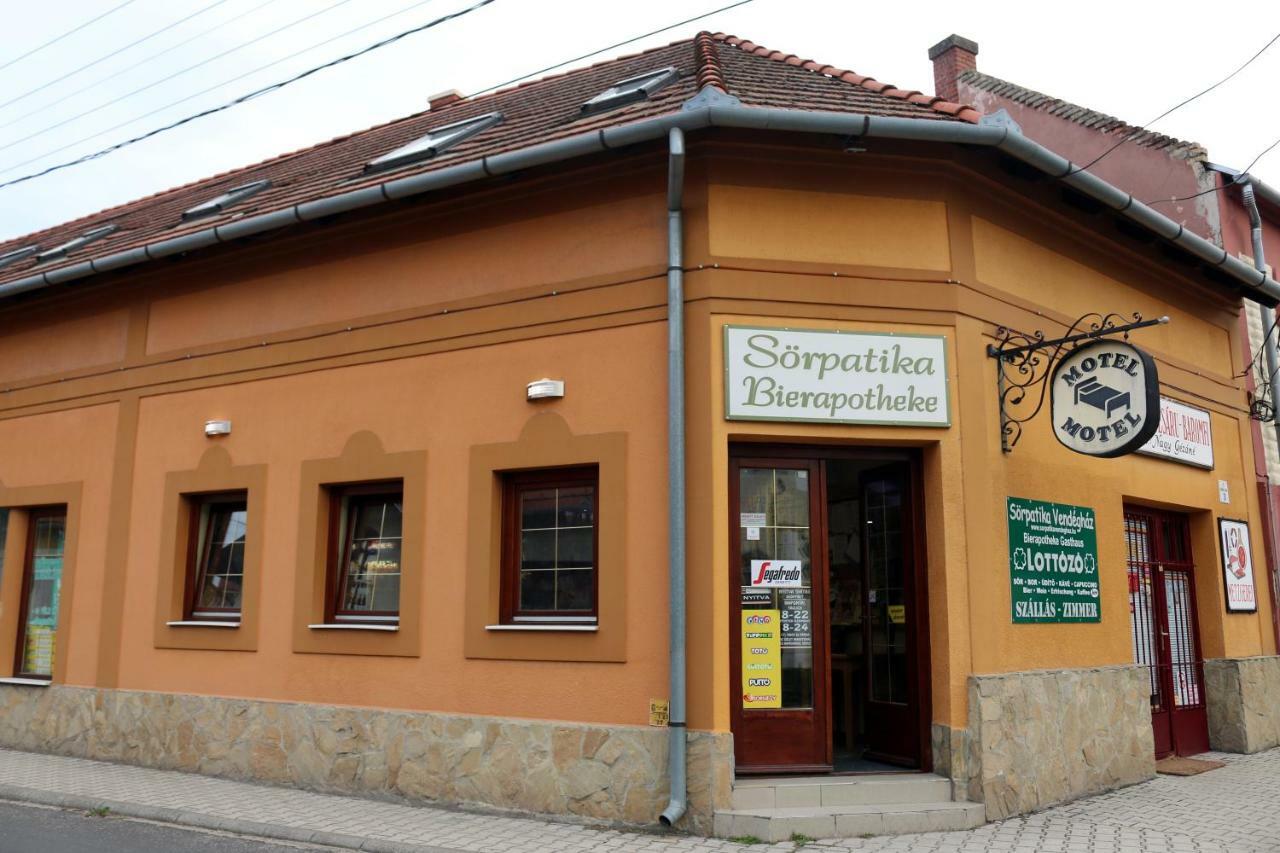 Hotel Soerpatika Vendeghaz Badacsonytomaj Exterior foto